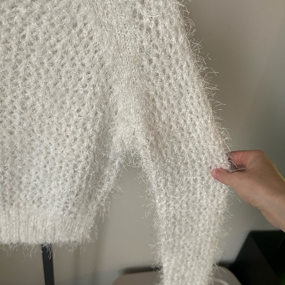 Dex Fuzzy White Crew Neck Sweater - Picture 3 of 8